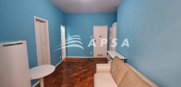 Kitnet com 1 Quarto para alugar, 22m² no Catete, Rio de Janeiro