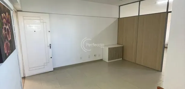 Sala Comercial à venda, 47m² no São Pelegrino, Caxias do Sul