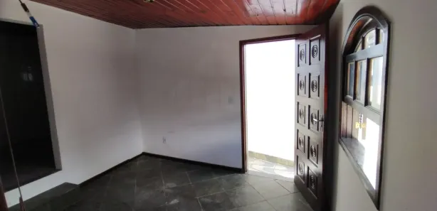 Casa com 3 Quartos para alugar, 90m² no Samambaia, Petrópolis