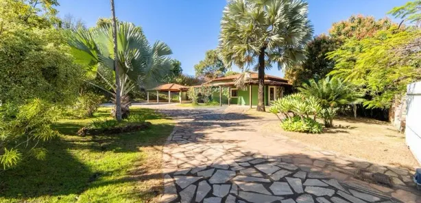 Casa com 5 Quartos à venda, 1870m² no Park Way, Brasília