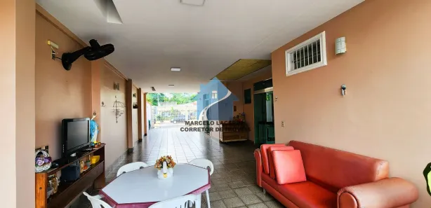 Casa com 3 Quartos à venda, 612m² no Chapada, Manaus