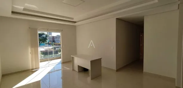 Apartamento com 3 Quartos para alugar, 120m² no Centro, Toledo