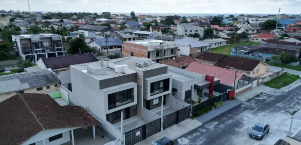 Sobrado com 3 Quartos à venda, 168m² no Centro, Matinhos