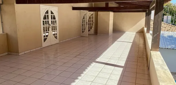 Imóvel Comercial com 4 Quartos para venda ou aluguel, 600m² no Parque Burle, Cabo Frio