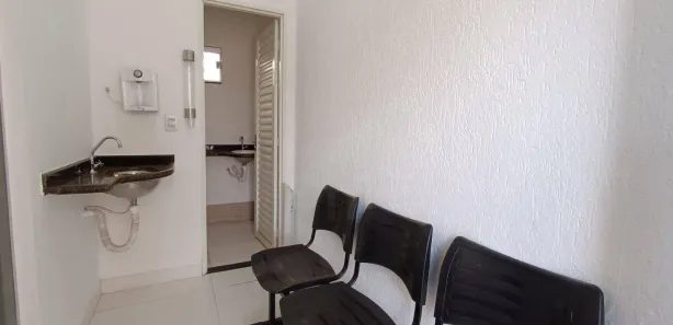 Sala Comercial para alugar, 50m² no Centro, Anápolis