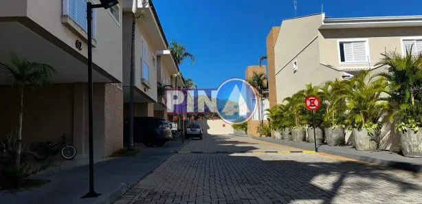 Sobrado com 4 Quartos para alugar, 215m² no Jardim Mariliza, Goiânia