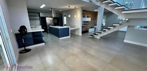 Casa de Condomínio com 3 Quartos para alugar, 265m² no , Itupeva