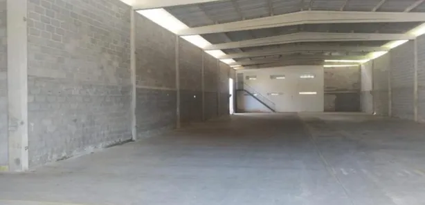 Galpão/Depósito/Armazém com 1 Quarto para alugar, 750m² no Pirajá, Salvador