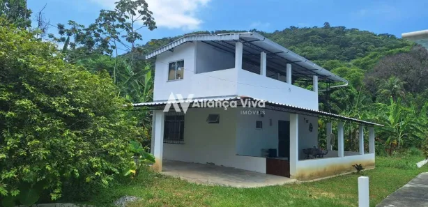 Fazenda/Sítio com 2 Quartos à venda, 320m² no Guaratiba, Rio de Janeiro