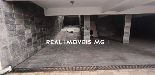 Casa com 6 Quartos para alugar, 500m² no Santo Antônio, Belo Horizonte