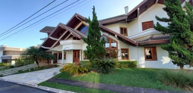 Casa de Condomínio com 5 Quartos à venda, 790m² no Residencial Santa Helena, Caçapava