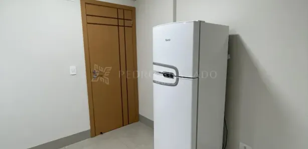 Apartamento com 1 Quarto para alugar, 42m² no Zona 01, Maringá