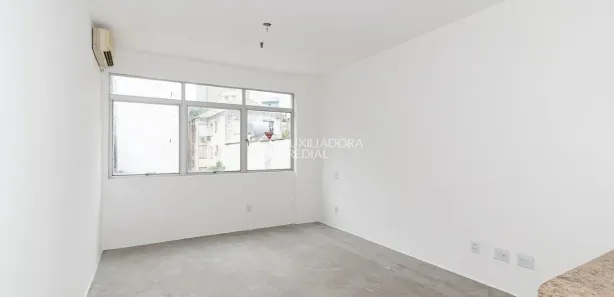 Kitnet com 1 Quarto para alugar, 35m² no Centro Histórico, Porto Alegre