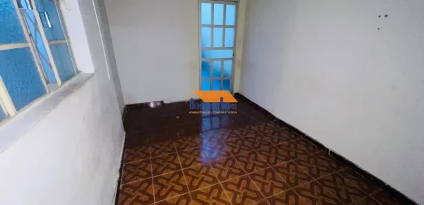 Casa com 3 Quartos para alugar, 75m² no Horto, Belo Horizonte