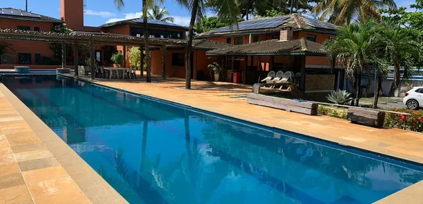 Casa de Condomínio com 7 Quartos para venda ou aluguel, 2000m² no Portão, Lauro de Freitas
