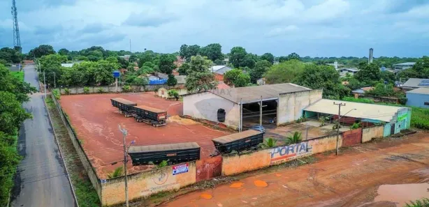 Galpão/Depósito/Armazém com 2 Quartos à venda, 5000m² no Loteamento Barros, Araguaína