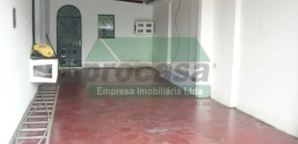 Casa com 4 Quartos para venda ou aluguel, 300m² no Alvorada, Manaus