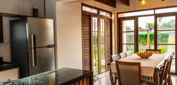 Casa de Condomínio com 4 Quartos para alugar, 160m² no , Bananeiras