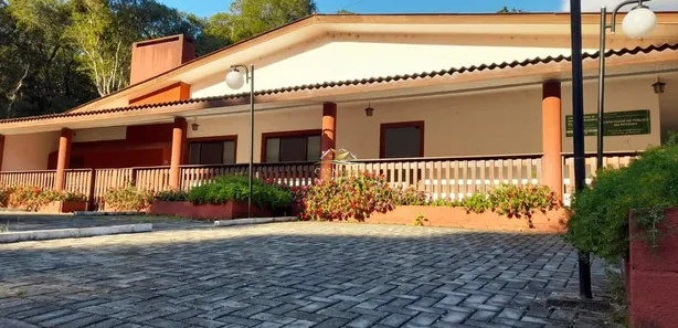 Ponto Comercial para alugar, 465m² no Balsa Nova, Balsa Nova
