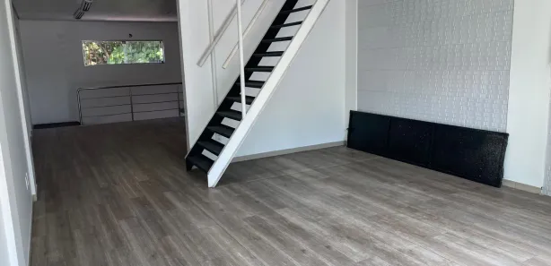 Sala Comercial para alugar, 150m² no Chapada, Manaus