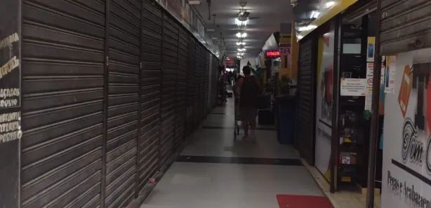 Ponto Comercial para venda ou aluguel, 50m² no Centro, Nova Iguaçu