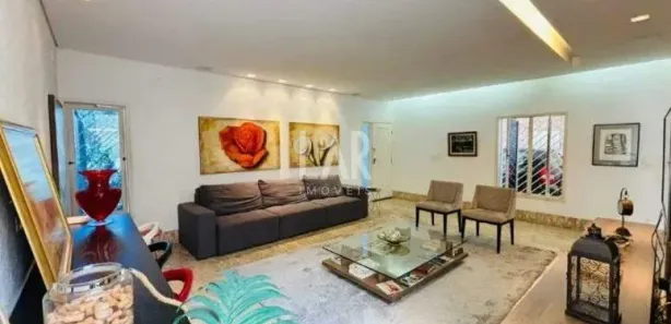 Casa com 3 Quartos à venda, 261m² no São José, Belo Horizonte