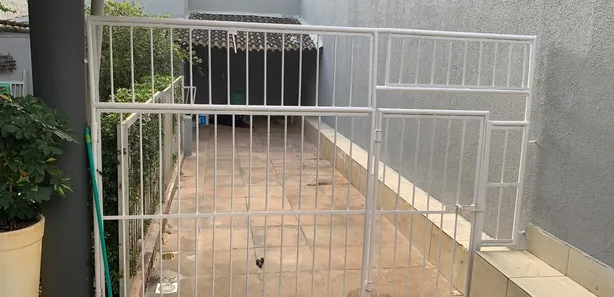 Casa com 5 Quartos para venda ou aluguel, 250m² no Itapuã, Salvador