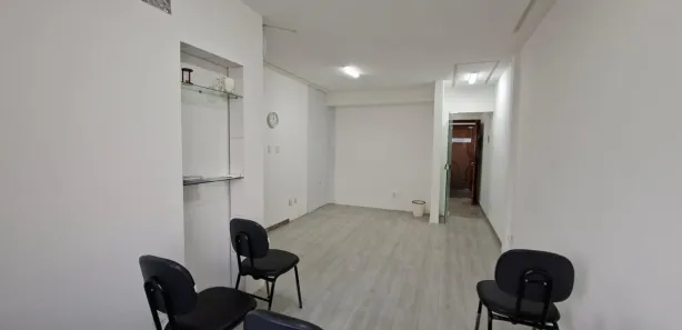 Sala Comercial à venda, 32m² no Pituba, Salvador