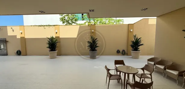 Casa de Condomínio com 5 Quartos à venda, 500m² no Adrianópolis, Manaus