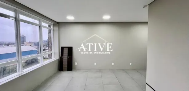 Sala Comercial para alugar, 35m² no Centro, Gravataí