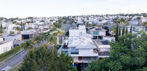 Casa de Condomínio com 4 Quartos à venda, 300m² no Jardins Valência, Goiânia
