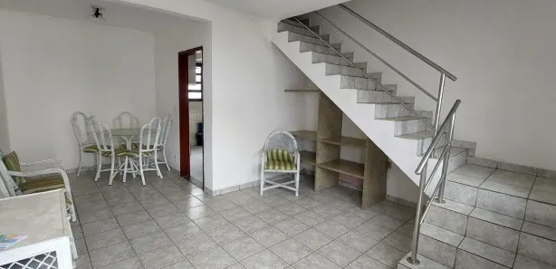 Casa de Condomínio com 2 Quartos à venda, 66m² no Jardim Las Palmas, Guarujá