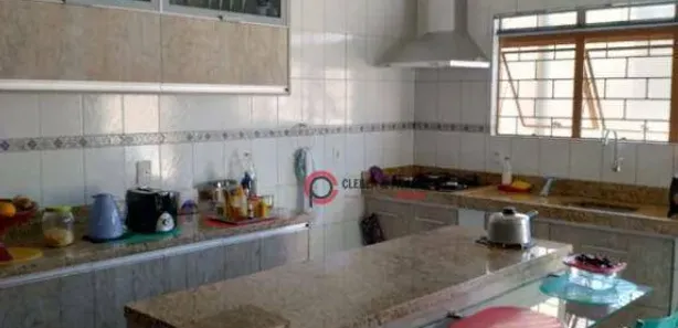 Casa com 2 Quartos à venda, 122m² no Parque Três Meninos, Sorocaba