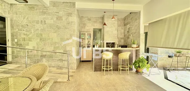Casa de Condomínio com 5 Quartos à venda, 350m² no Jardins Valência, Goiânia