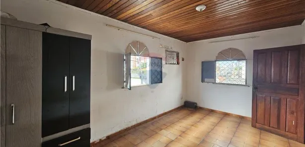 Casa com 6 Quartos à venda, 207m² no Nossa Senhora das Graças, Manaus