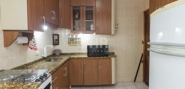 Sobrado com 3 Quartos à venda, 100m² no Centro, Matinhos