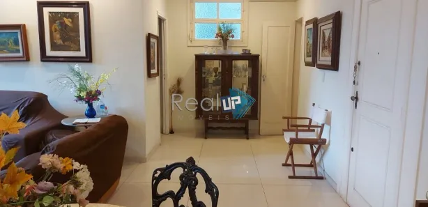 Apartamento com 3 Quartos à venda, 109m² no Leme, Rio de Janeiro