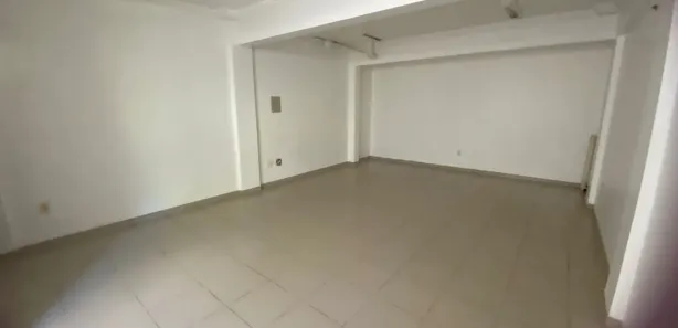 Sala Comercial para alugar, 150m² no Chapada, Manaus