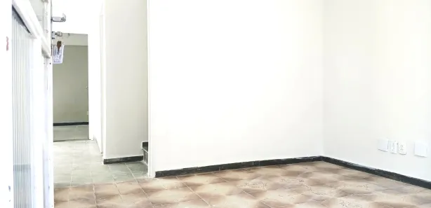 Casa com 4 Quartos para alugar, 200m² no Santa Tereza, Belo Horizonte