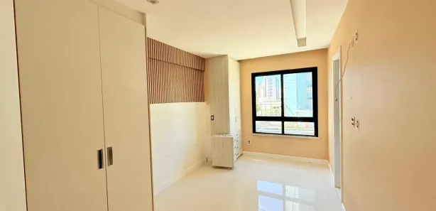Apartamento com 3 Quartos para alugar, 142m² no Jardim Armação, Salvador