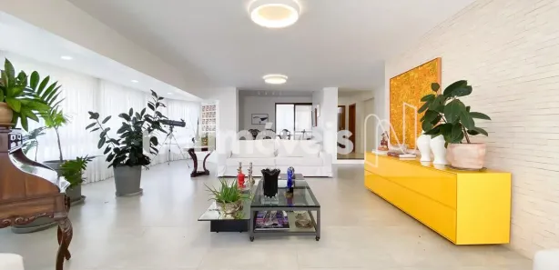 Apartamento com 4 Quartos para venda ou aluguel, 304m² no Ondina, Salvador