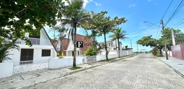 Casa com 4 Quartos à venda, 88m² no , Matinhos