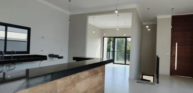 Casa de Condomínio com 3 Quartos à venda, 198m² no Condomínio Ninho Verde, Quadra