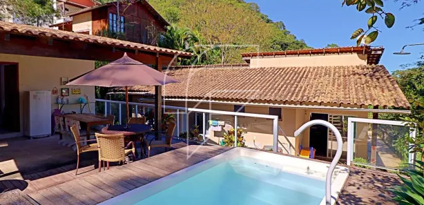 Casa com 4 Quartos à venda, 1000m² no Buenos Aires, Guarapari