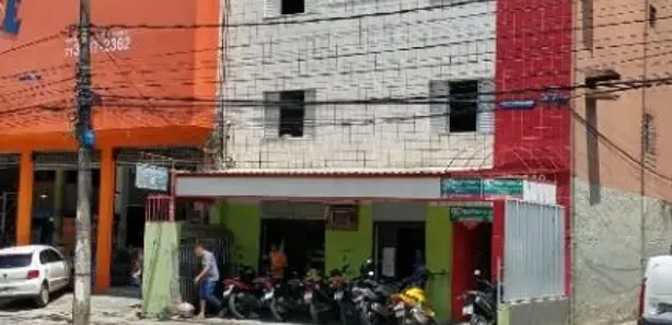 Sala Comercial para alugar, 140m² no Garcia, Salvador