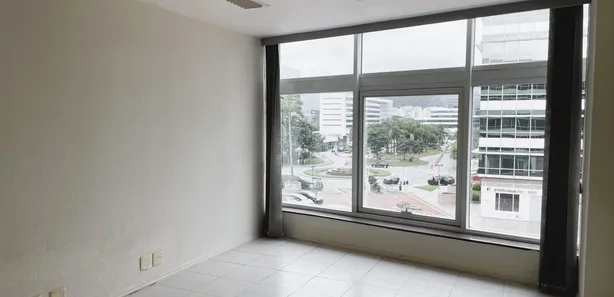Sala Comercial para alugar, 36m² no Barra Olímpica, Rio de Janeiro