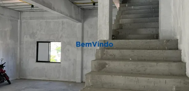 Prédio Comercial com 4 Quartos à venda, 267m² no Tororó, Salvador