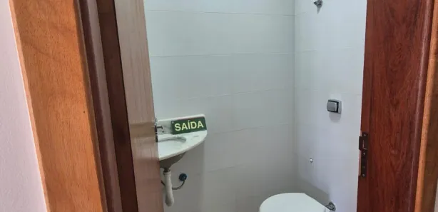 Ponto Comercial para alugar, 50m² no Jardim Lago Azul, Louveira