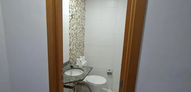 Sala Comercial para alugar, 32m² no Quarteirão Brasileiro, Petrópolis
