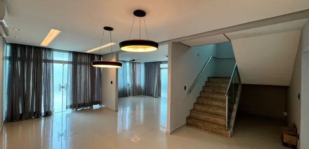 Casa de Condomínio com 4 Quartos para alugar, 220m² no Ponta Negra, Manaus